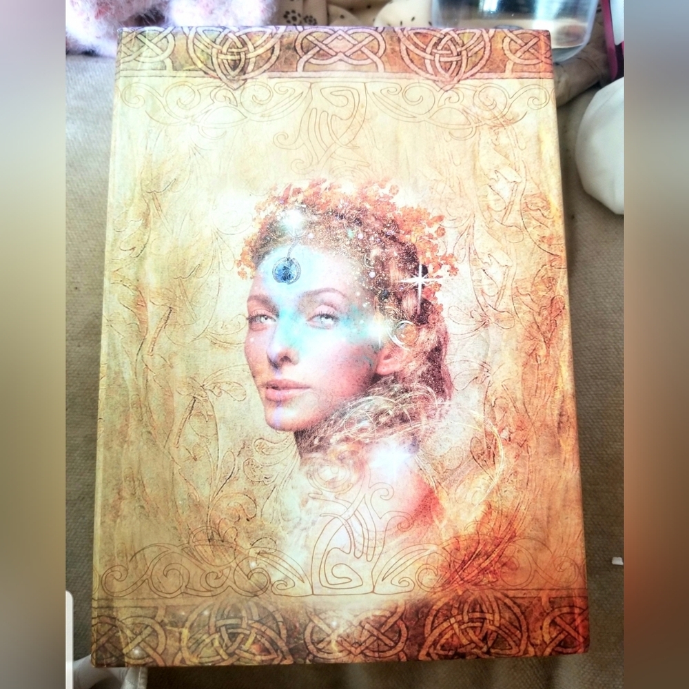 Goddess Power Oracle - Picture 5 of 7
